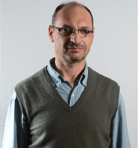 Sr. LUIS VALVO